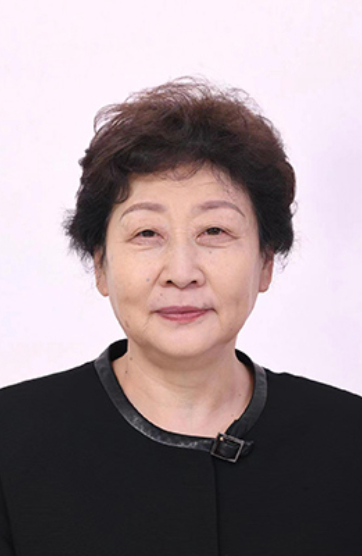  
                            王秀軍
                            理事長
                        
                        
                            王秀軍，女，漢族，1956年9月出生，河北深州人，1974年7月加入中國共產(chǎn)黨，1978年8月參加工作，北京郵電學(xué)院電子交換專業(yè)畢業(yè)，大學(xué)學(xué)歷，高級管理人員工商管理碩士學(xué)位，高級工程師。
                               
                            現(xiàn)任中國互聯(lián)網(wǎng)發(fā)展基金會理事長。
                                
                        